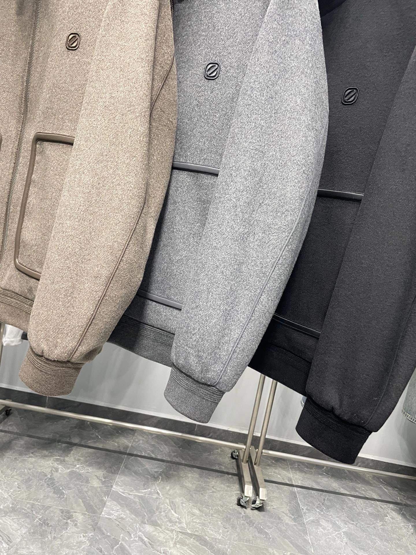 wg.luxury--Other brands wool 3colour item: E-F443J1633-3H